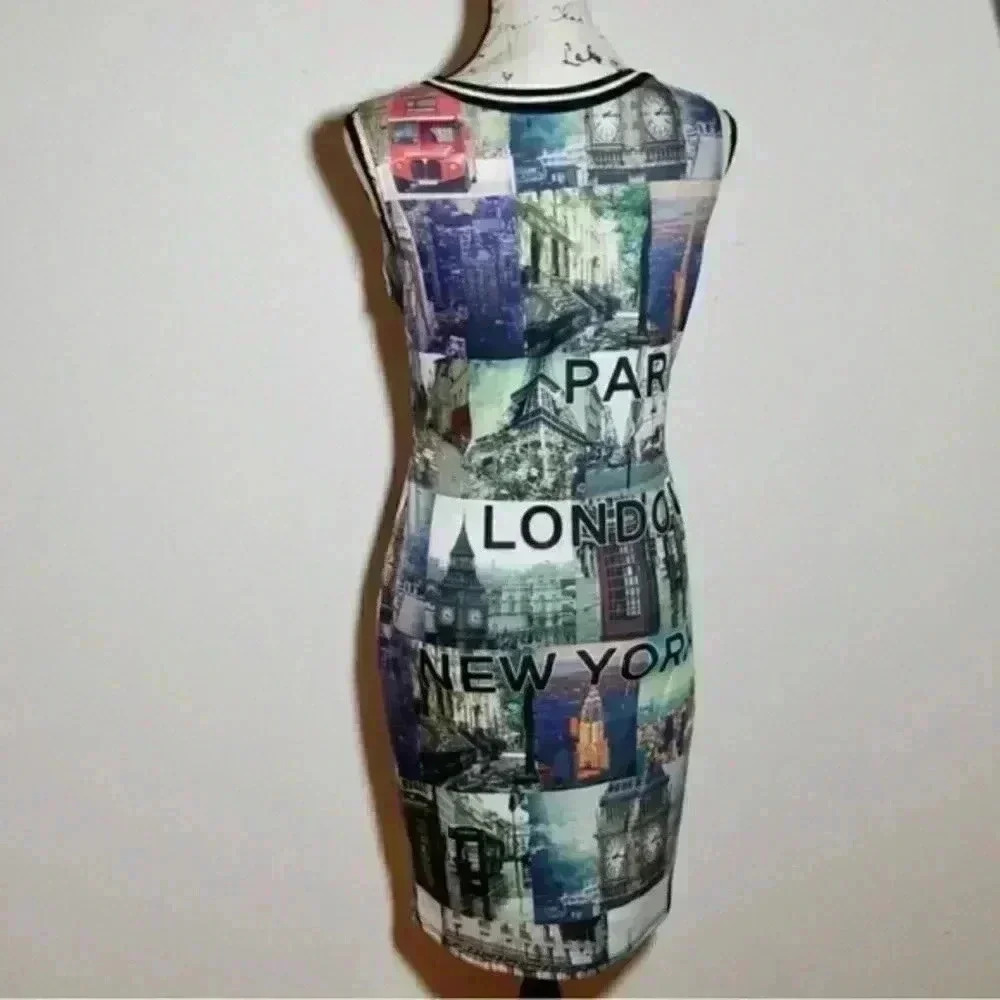 Love Chesley bodycon cityscape dress πππ - Picture 5 of 7